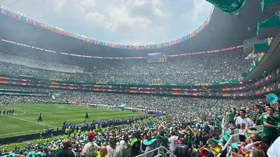 La contracrónica: el inigualable Azteca salvó la inauguración