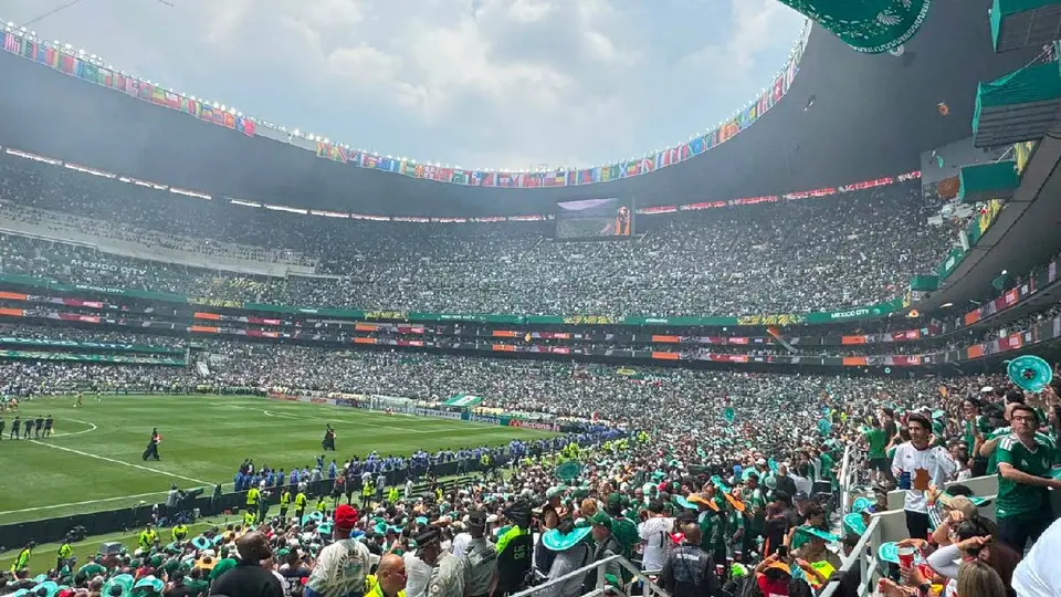 Fiesta en el Estadio Ciudad de México | CARLOS PONCE DE LEÓN