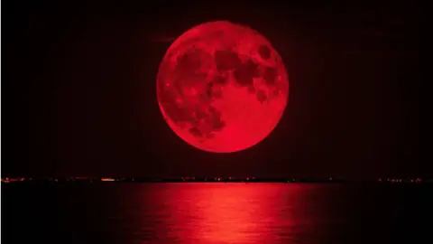 La Luna de Sangre se produce durante un eclipse lunar total. / Pixabay