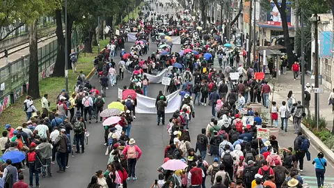 La CNTE convocó a miles de personas para poder llegar al Estadio Ciudad de México / Jorge Reyes