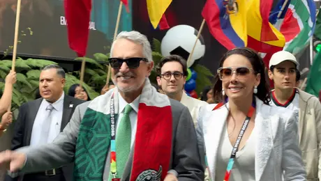 Ricardo Salinas Pliego desata reacciones al llegar al Estadio Azteca para el Mundial 2026