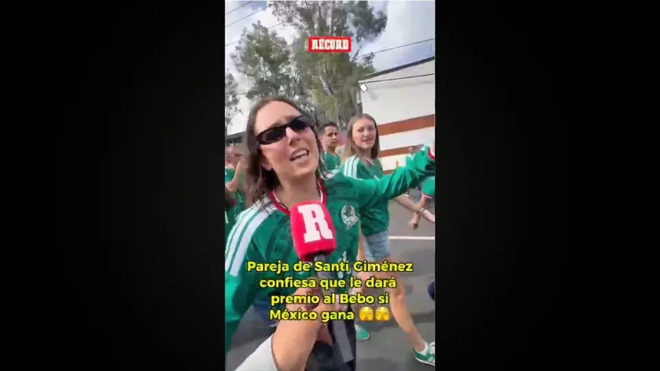Pareja de Santi Giménez confiesa que le dará premio al Bebo si México gana