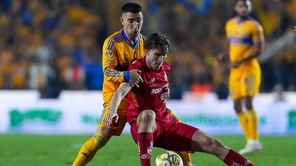 Marcel Ruiz y Fernando Gorriarán, por el Balón de Oro de la Liga MX