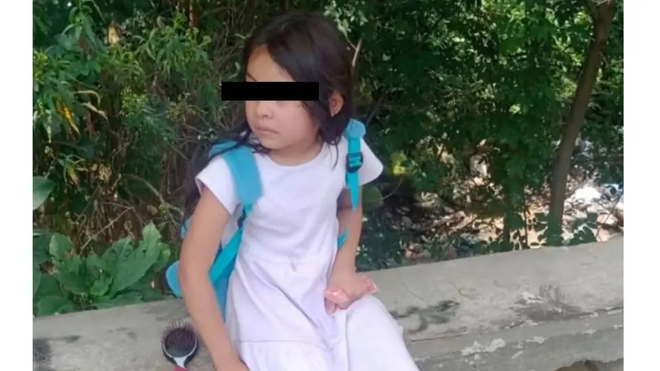 La menor fue encontrada sola. / X