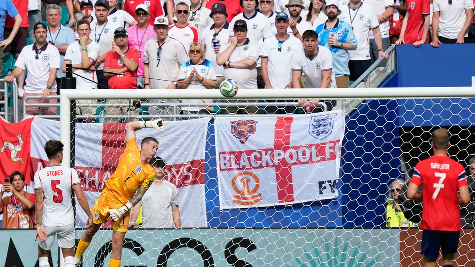 De héroe vs México a villano ante Noruega: Así fue el gol que recibió Pickford ante Noruega