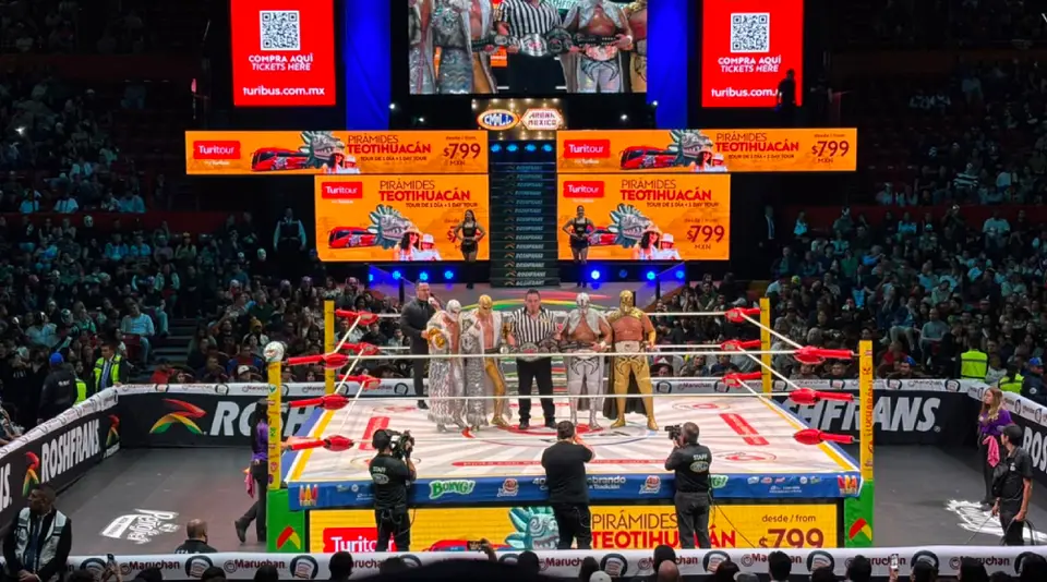 Místico y Máscara Dorada defienden exitosamente sus Campeonatos Mundiales en Pareja ROH ante los Hermanos Chávez | RÉCORD