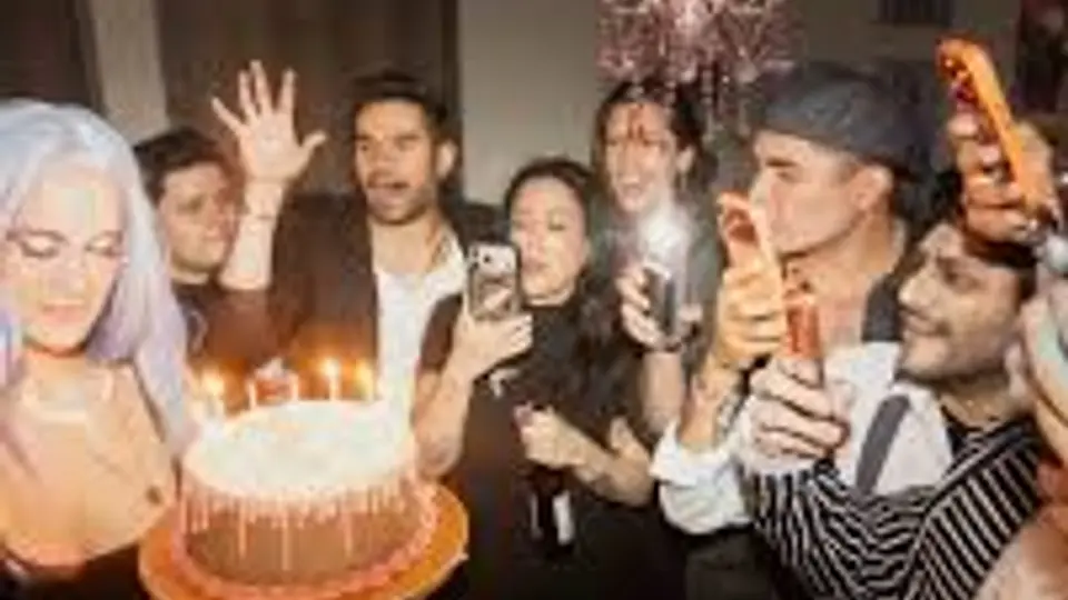 Gala Montes desató la polémica tras celebrar su cumpleaños junto a Eleazar Gómez./@galamontes