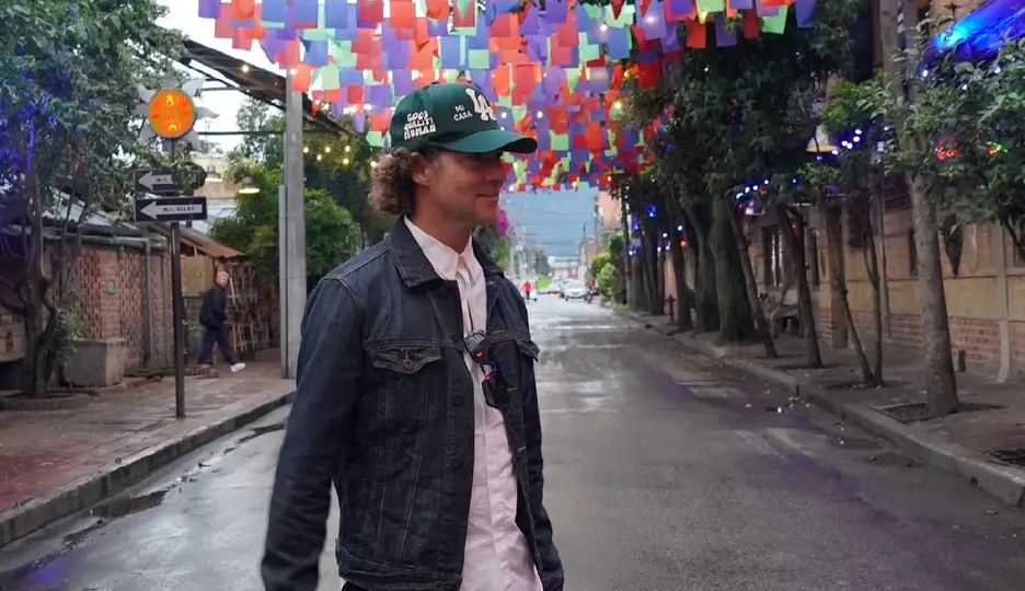 El cantante español dio a conocer como atravesó los momentos de pánico en el terremoto de Colombia / @davidbisbal