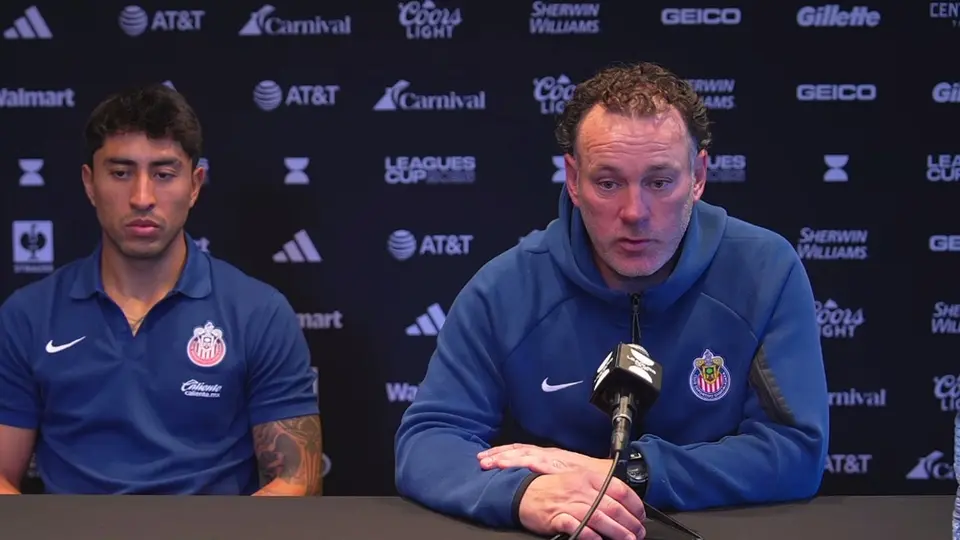 Milito en conferencia de prensa | ALFREDO OLIVAREZ