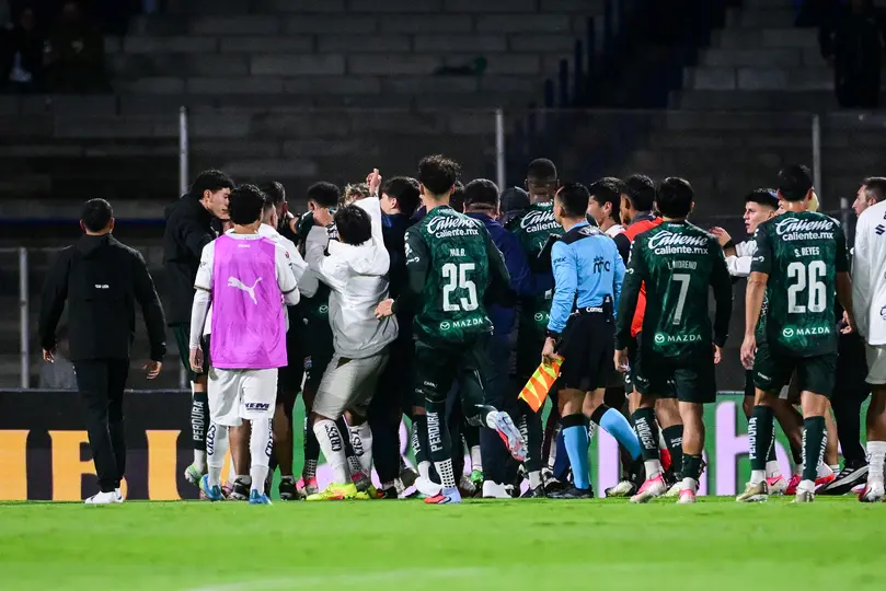 Conato de bronca en el Pumas vs León | Imago7
