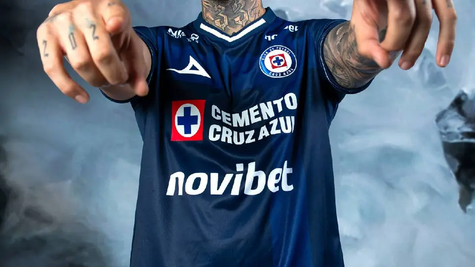 Nuevo Jersey Cruz Azul l Instagram: @cruzazul