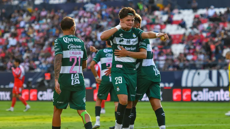 La celebración de Tahiel Jiménez ante Atlético San Luis | IMAGO7