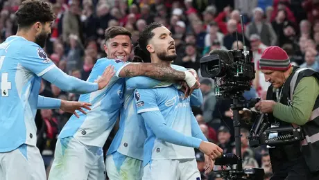 ¡Imparables! Con todo y acusación, Manchester City golea a Liverpool