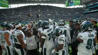 ¡Caos en Londres! NFL arranca con pelea y dos expulsados entre Jaguars y Eagles