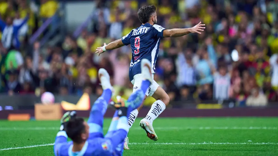 Diego Rossi, futbolista de Rayados, en festejo de gol ante América | MEXSPORT