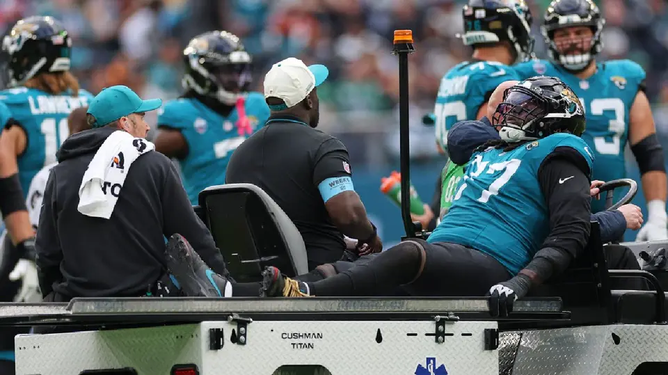 El tackle de Philadelphia Anton Harrison | AP
