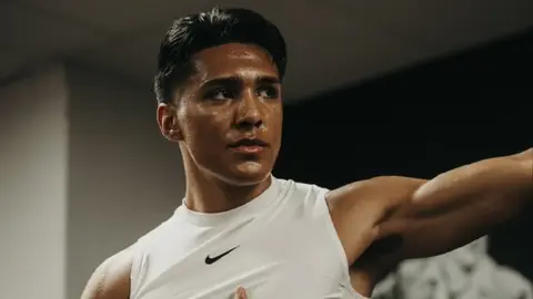 Emiliano Vargas en entrenamiento I @emilianofvargas