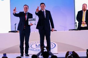 UAdeC crece en matrícula, becas y calidad: el rector Octavio Pimentel rinde su 2º Informe