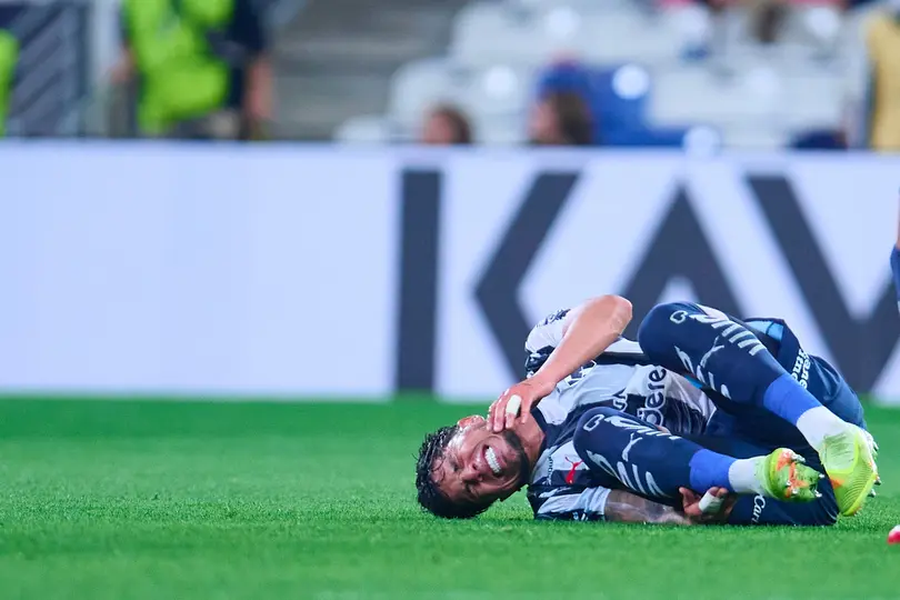 La dolencia de Carlos Salcedo | MEXSPORT