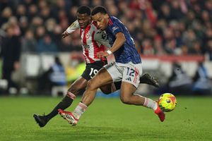 ¿Se les va la Premier? Arsenal empata ante Brentford y deja puntos vitales