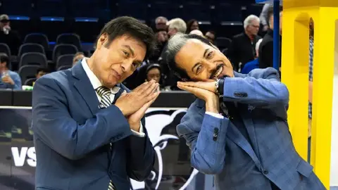 Los Tigres del Norte en la duela de los Warriors | IG:@chase_center