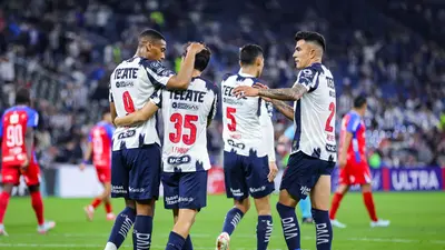 Rayados, a medio gas, vence a Xelajú y avanza a los 8avos de Final de la Concachampions