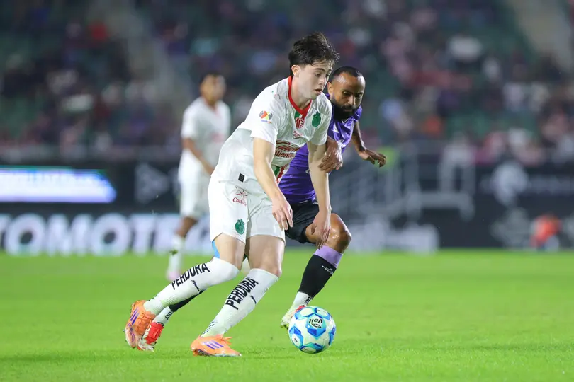 Brian Gutiérrez durante el compromiso de Chivas ante Mazatlán en la Jornada 5 del Clausura 2026 | IMAGO 7