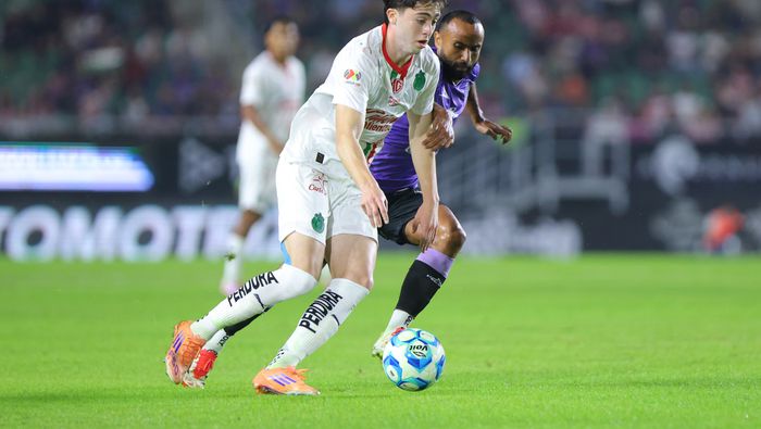 Brian Gutiérrez durante el compromiso de Chivas ante Mazatlán en la Jornada 5 del Clausura 2026 | IMAGO 7