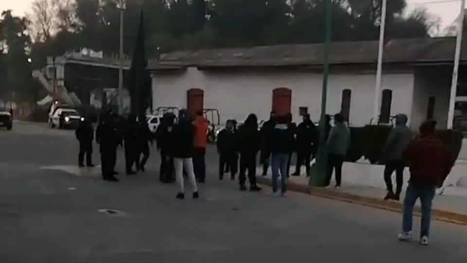 Operativo en Cruz Azul Hidalgo deja 33 detenidos y confirma restablecimiento de control de planta