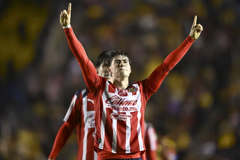 Armando 'Hormiga' González en el Clásico Nacional | IMAGO7