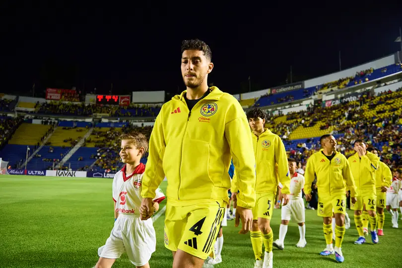 Cáceres respondió a los abucheos de la afición | MEXSPORT