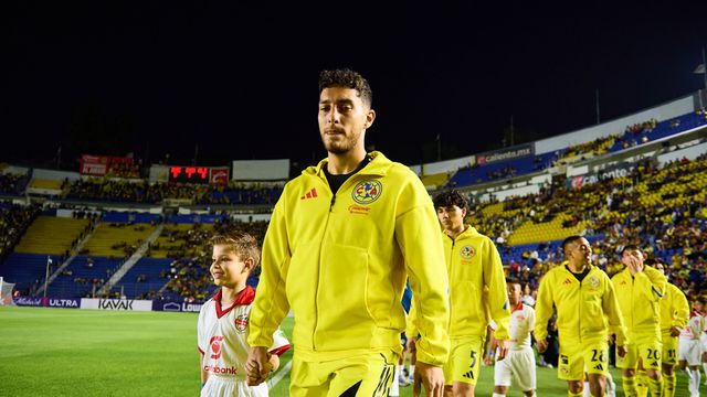 Cáceres respondió a los abucheos de la afición | MEXSPORT