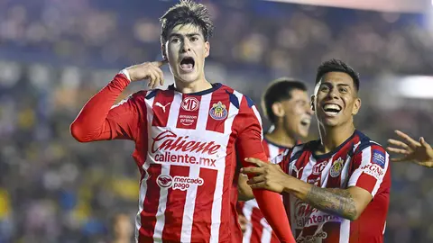 'Hormiga' González festeja gol al América | IMAGO7