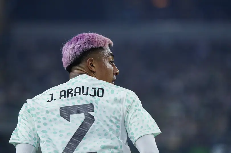Julián Araujo con la Selección Mexicana | IMAGO7