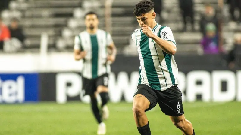 Thiago Espinosa en partido I X:@RacingClubUru