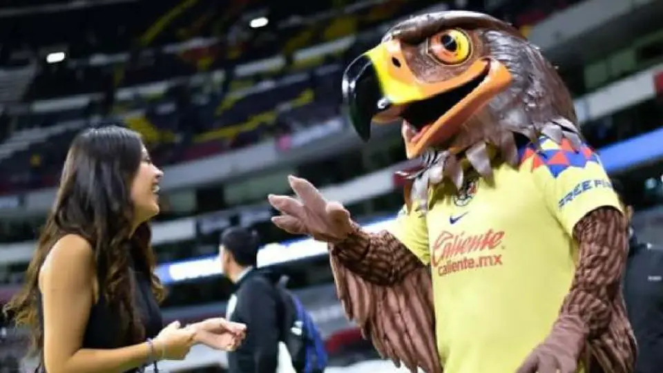 Brenda Zúñiga en el Estadio Azteca | IG:@brendazr15