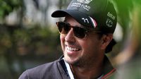 Checo Pérez se 'burla' de la nueva Fórmula 1 y la compara con Mario Kart