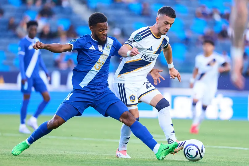 Mount Pleasant batalló lo que pudo aún con ausencias ante Galaxy | MEXSPORT