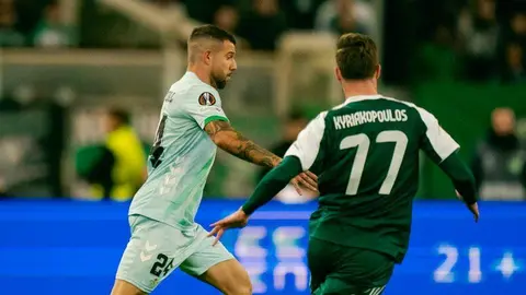 Betis perdió 1-0 contra Panathinaikos en la ida de los Octavos e Final de la Europa League | AP