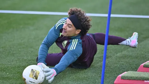 Guillermo Ochoa en su última convocatoria con el Tricolor en 2025 | MEXSPORT