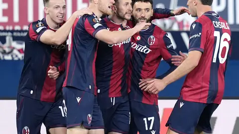 Bologna celebrando el gol de Federico Bernardeschi l AP