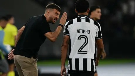 ¡Otro fracaso! Martín Anselmi y Botafogo se quedan fuera de la Copa Libertadores