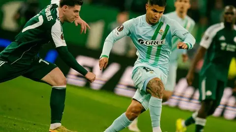 Betis perdió 1-0 contra Panathinaikos en la ida de los Octavos e Final de la Europa League | AP