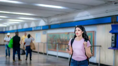 El programa busca apoyar a estudiantes de licenciatura que enfrentan gastos de movilidad para asistir a sus clases. / iStock