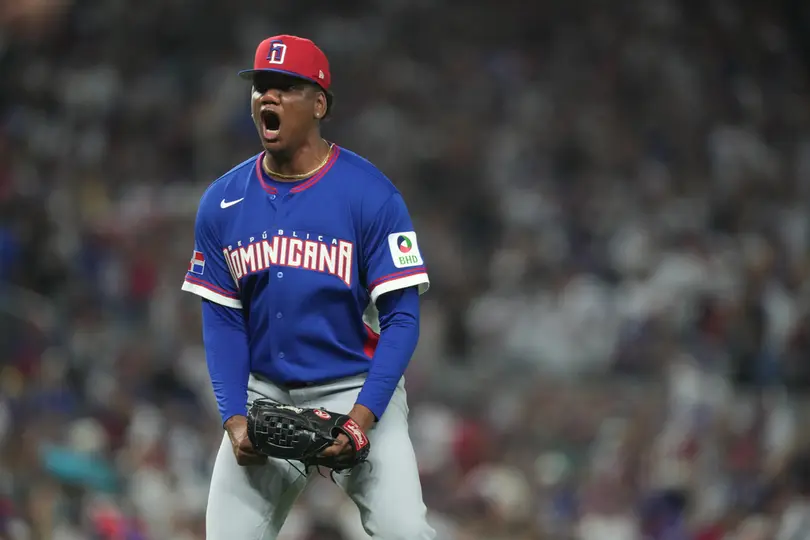 Elvis Alvarado, pitcher de República Dominicana I AP