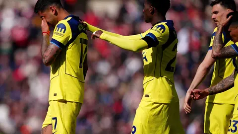 Al descenso: Tottenham cae ante Sunderland y se mete en la zona roja de la Premier