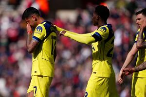 Al descenso: Tottenham cae ante Sunderland y se mete en la zona roja de la Premier