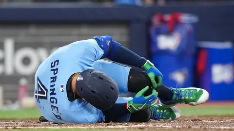 Springer fuera de los Azulejos 10 días por lesión en el pulgar