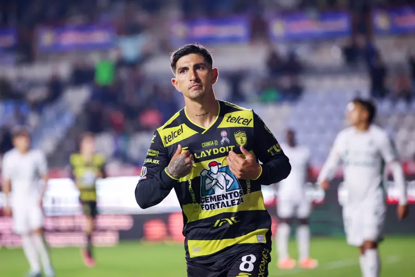 Víctor Guzmán en Pachuca | IMAGO7