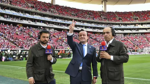 Omar Villarreal con Mikel Arriola y David Medrano | Imago7